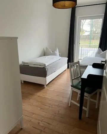 Rudolf-breitscheid-strasse Apartment *